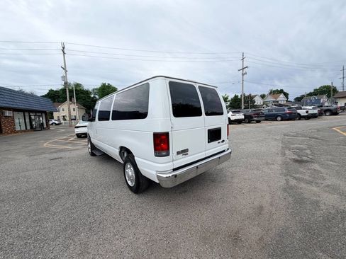 Used 2012 Ford E-350 and Econoline 350 XLT RWD image 19