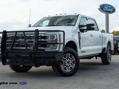 Used 2023 Ford F250 Lariat w/ Lariat Ultimate Package image 1