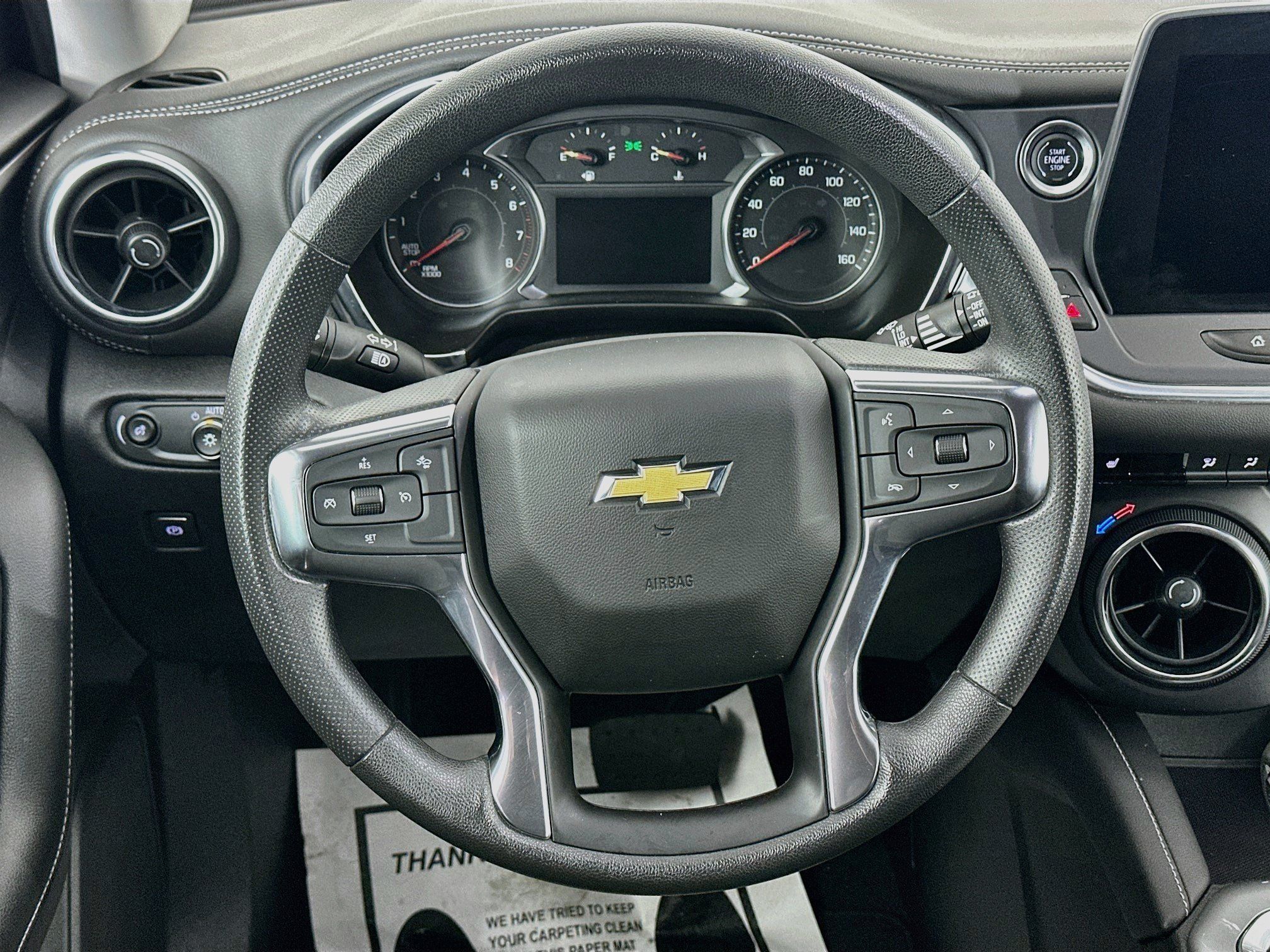 Used 2025 Chevrolet Blazer LT AWD/4WD image 18