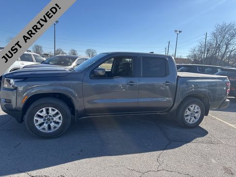 Certified 2022 Nissan Frontier SV w/ Technology Package image 8