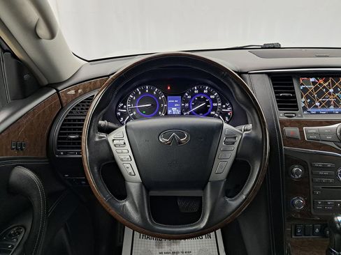 Used 2017 INFINITI QX80 4WD w/ Driver Assistance Package image 9