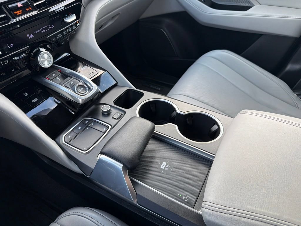 Used 2023 Acura MDX w/ Technology Package FWD image 15