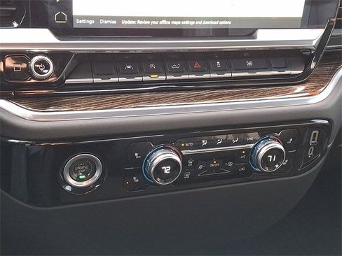 Used 2022 GMC Sierra 1500 Elevation w/ LPO, Elevation Black Package image 18