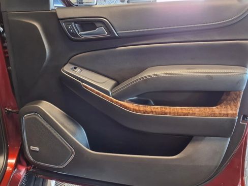Used 2019 Chevrolet Tahoe Premier image 13