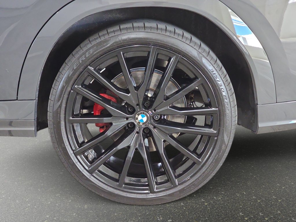 Used 2026 BMW X6 xDrive40i AWD/4WD image 32