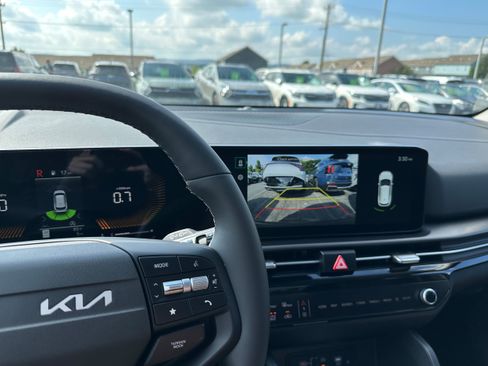 New 2026 Kia Sportage EX AWD/4WD image 37