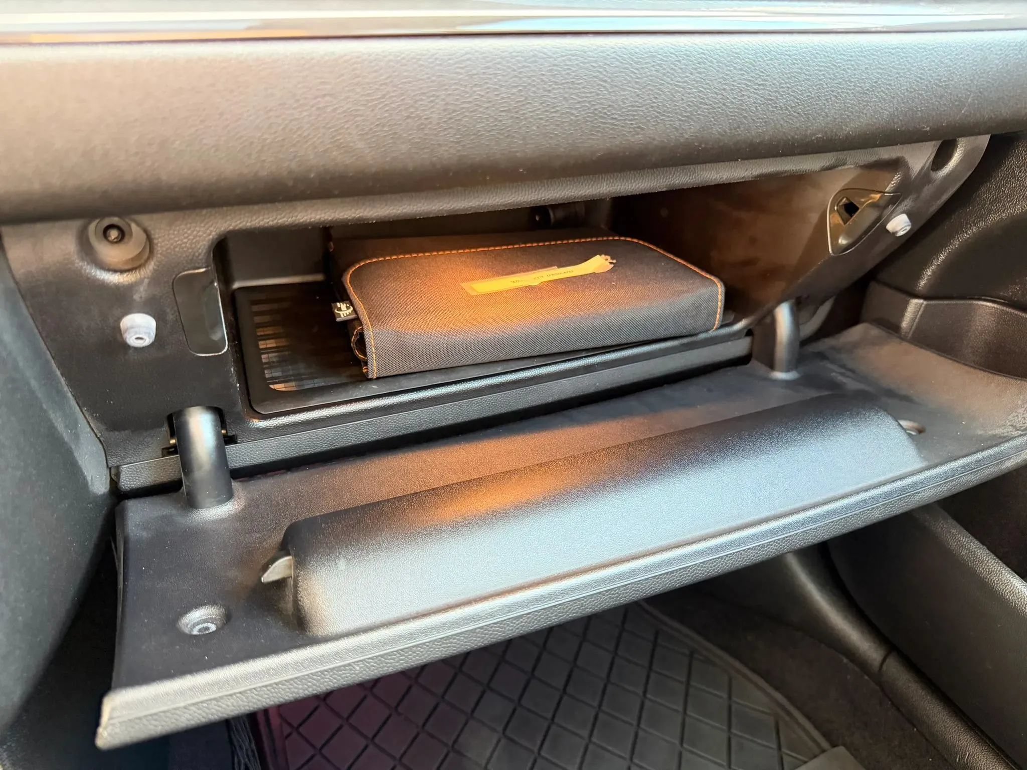 Used 2017 MINI Cooper Clubman ALL4 AWD/4WD image 33