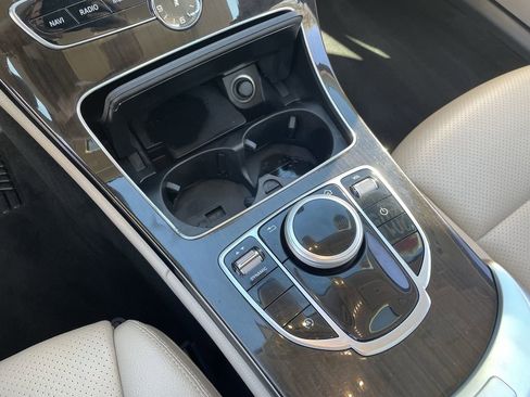 Used 2019 Mercedes-Benz C 300 Sedan image 25
