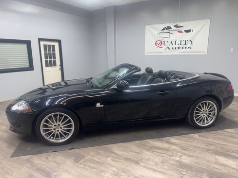 Used 2008 Jaguar XK Convertible RWD image 2