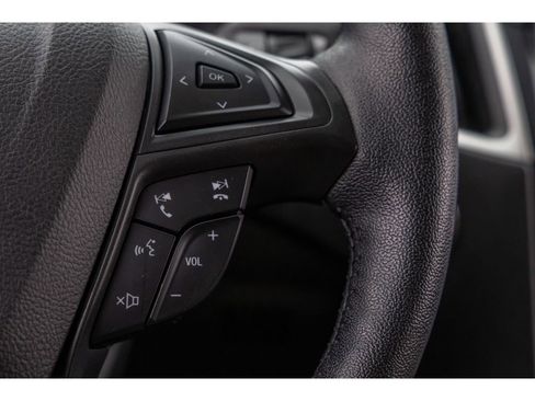 Used 2022 Ford Edge SEL w/ Convenience Package image 26