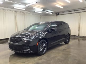 New 2026 Chrysler Pacifica Limited w/ S Appearance Package video 1