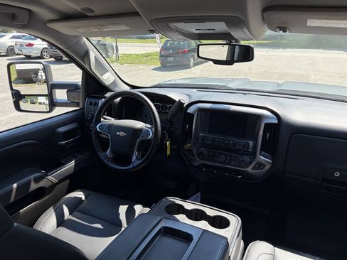 Used 2016 Chevrolet Silverado 3500 LT w/ LT Convenience Package AWD/4WD image 20