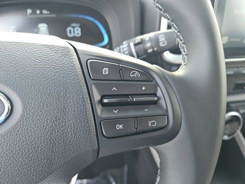 New 2025 Hyundai Venue SEL image 20