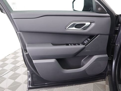 New 2026 Land Rover Range Rover Velar S image 25