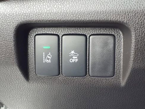 Used 2022 Acura ILX w/ Premium Package FWD image 31