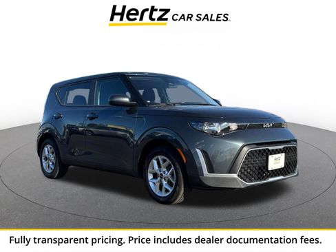 Used 2025 Kia Soul LX w/ LX Technology Package FWD image 1