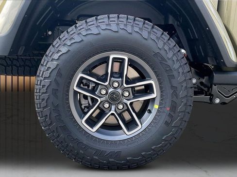 New 2026 Jeep Gladiator Mojave AWD/4WD image 35