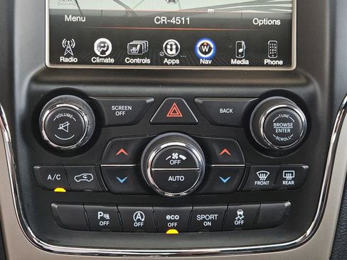 Used 2016 Jeep Grand Cherokee Overland AWD/4WD image 14
