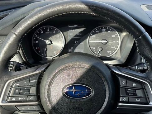 Used 2025 Subaru Outback Premium AWD/4WD image 18