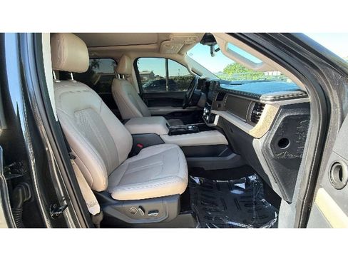Used 2023 Ford Expedition Max Limited RWD image 41
