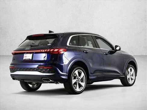 New 2026 Audi Q5 Premium AWD/4WD image 5