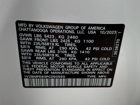 Used 2023 Volkswagen ID.4 2WD image 27
