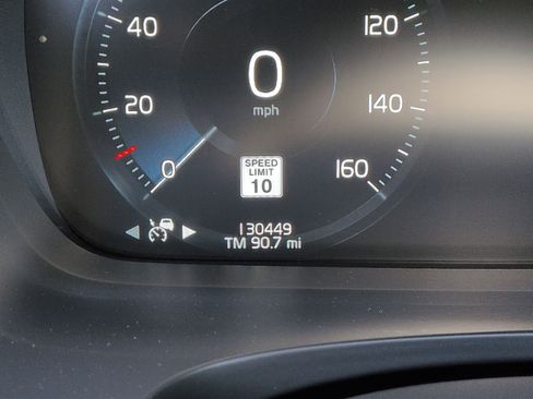 Used 2018 Volvo V90 T6 Cross Country AWD/4WD image 22