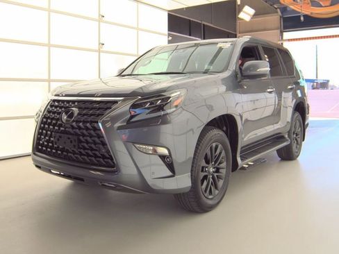 Used 2023 Lexus GX 460 Premium w/ Premium Plus Package image 9