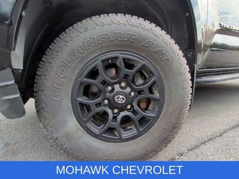 Used 2019 Toyota Tacoma SR5 image 31