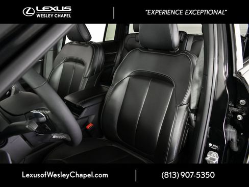 Used 2024 Jeep Grand Cherokee Limited w/ Black Appearance Package image 18