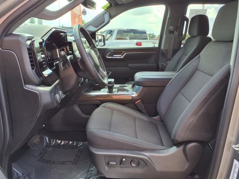 Used 2026 Chevrolet Silverado 1500 LT w/ Texas Edition Plus RWD image 16