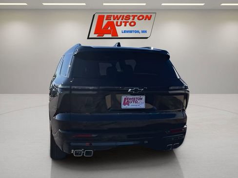 New 2026 Chevrolet Traverse RS w/ LPO, Floor Liner Package image 7