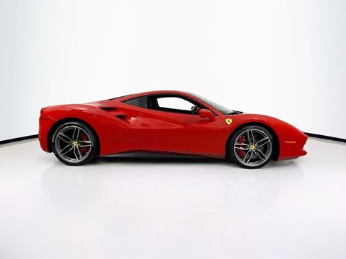 Certified 2017 Ferrari 488 GTB RWD image 8