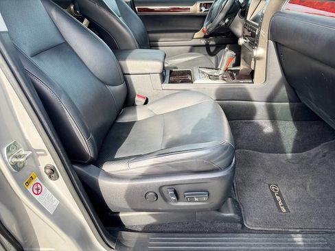 Used 2010 Lexus GX 460 image 21