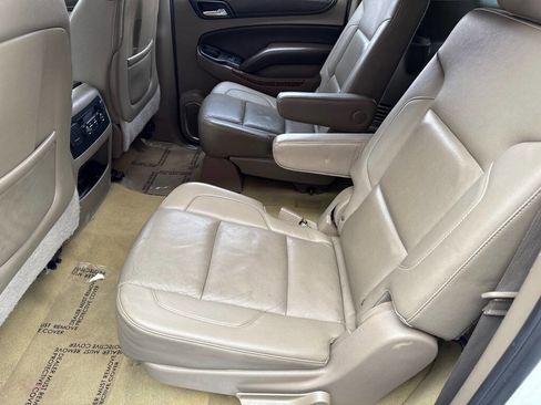 Used 2016 Chevrolet Suburban LTZ image 11