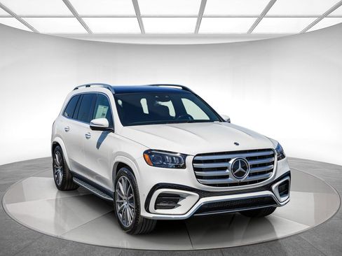 New 2026 Mercedes-Benz GLS 450 4MATIC image 5