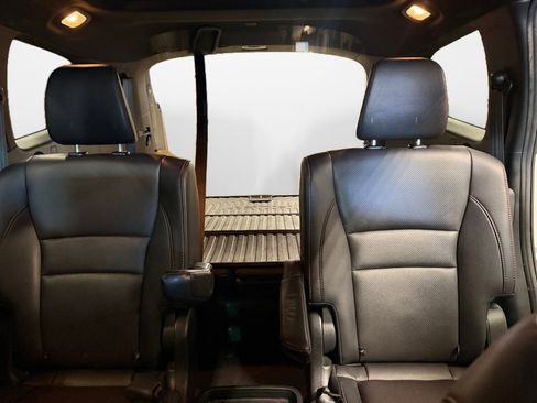 Used 2021 Honda Pilot Black Edition image 15