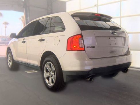 Used 2011 Ford Edge SEL FWD image 6