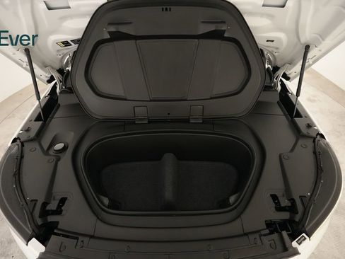 Used 2023 Volvo XC40 Recharge Plus AWD/4WD image 25