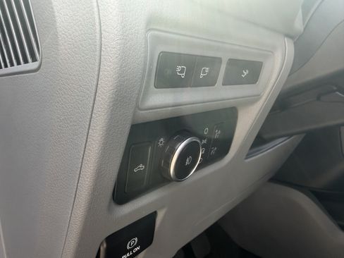Used 2022 Ford F150 XLT w/ Equipment Group 302A High AWD/4WD image 34