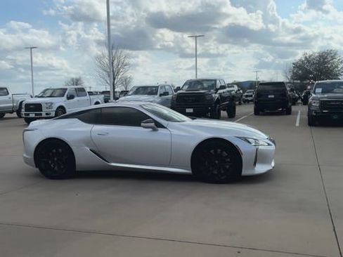 Used 2018 Lexus LC 500 Coupe w/ Performance Package image 2