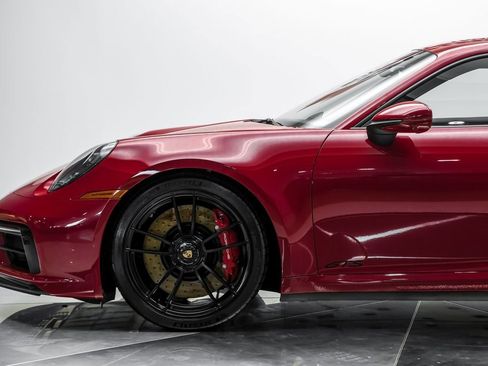 Used 2024 Porsche 911 Carrera GTS w/ Premium Package RWD image 18