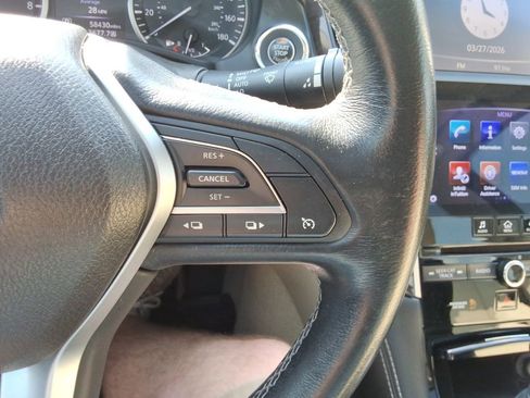 Used 2019 INFINITI Q50 Luxe image 26