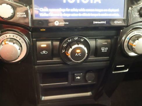 Used 2021 Toyota 4Runner TRD Off-Road Premium image 21