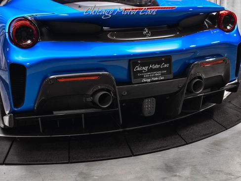 Used 2020 Ferrari 488 Pista Coupe RWD image 37