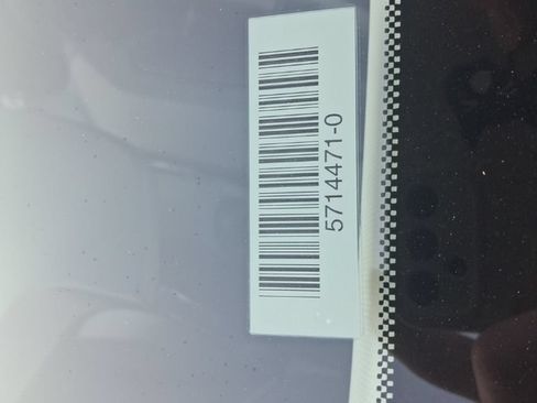 Used 2025 Chevrolet Trax LT w/ LT Convenience Package FWD image 9
