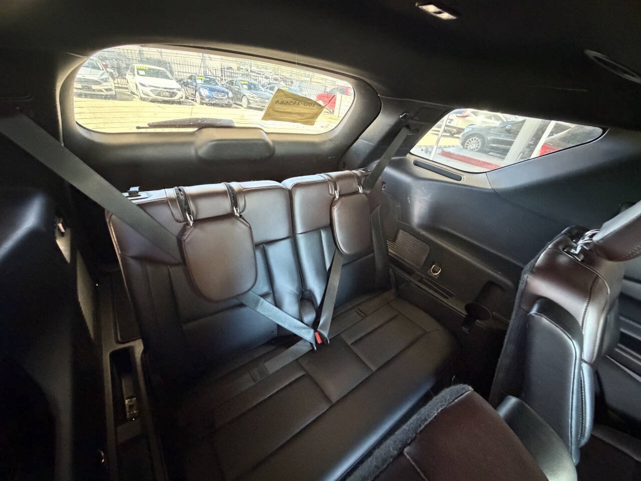 Used 2022 Ford Explorer Platinum w/ Premium Technology Package AWD/4WD image 18