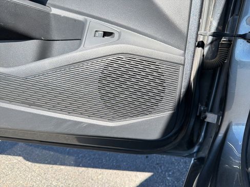 Used 2019 Volkswagen Jetta R-Line w/ R-Line Cold Weather Package image 22