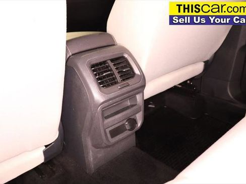 Used 2022 Volkswagen Tiguan S image 23