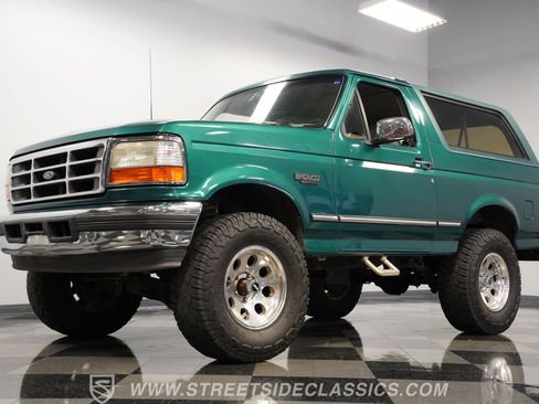 Used 1996 Ford Bronco XLT image 21